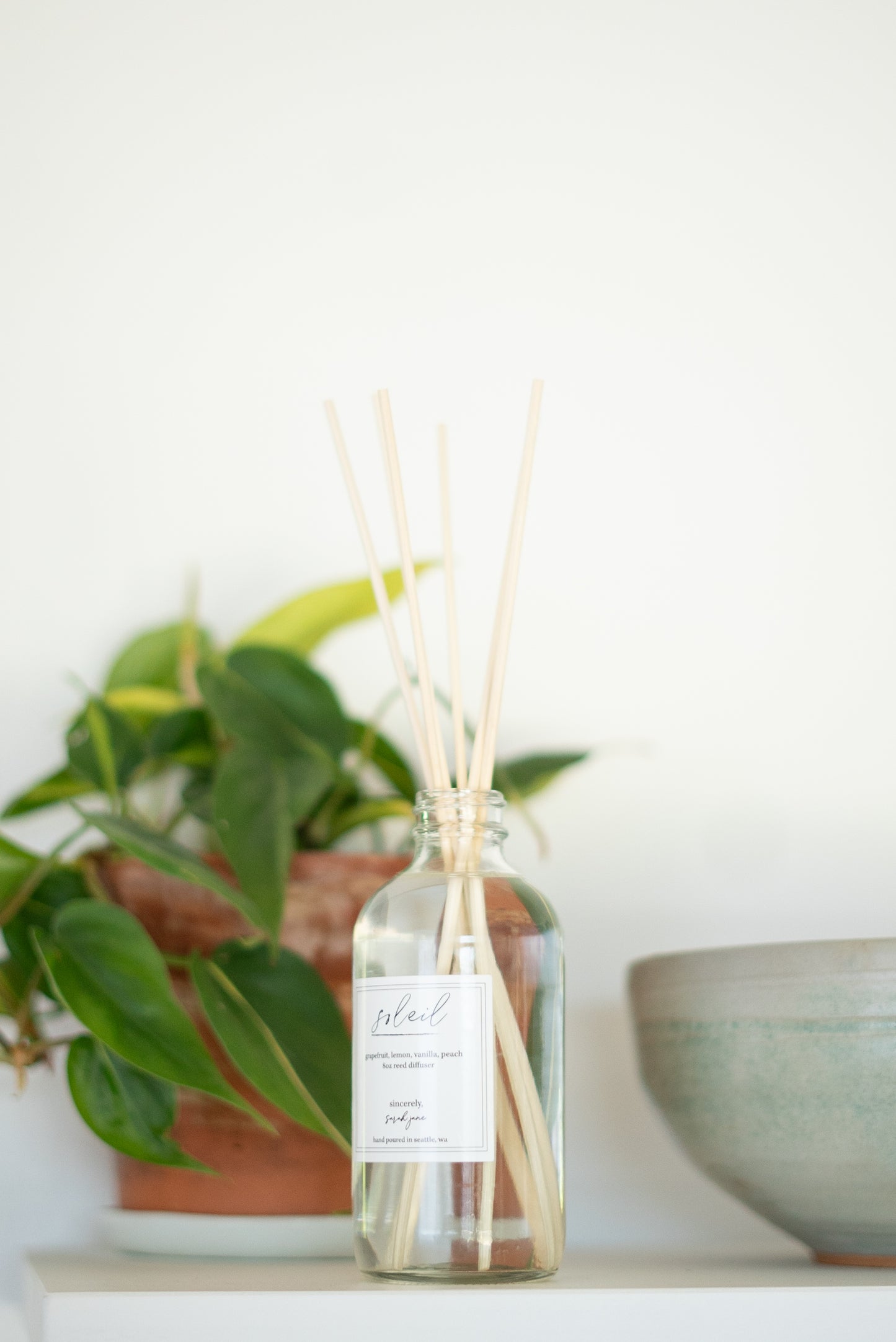 Soleil Diffuser- Grapefruit, Peach, Vanilla, Lemon
