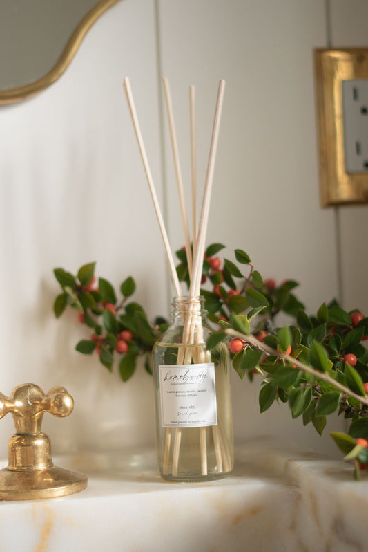 Homebody Diffuser - Toasted Graham, Vanilla, Caramel