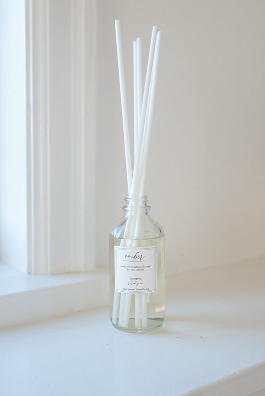 Ember Diffuser - Oak and Marshmallow
