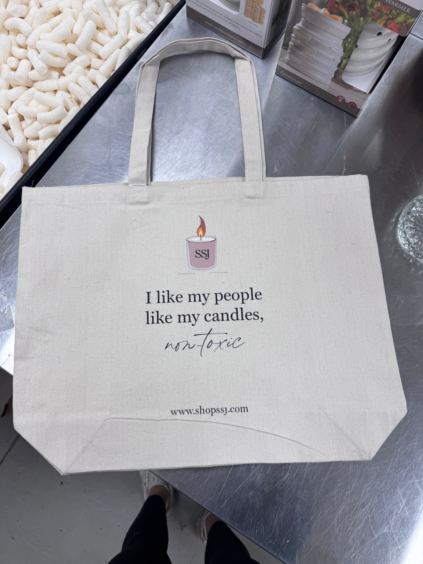 I like my people like my candles, no toxic tote